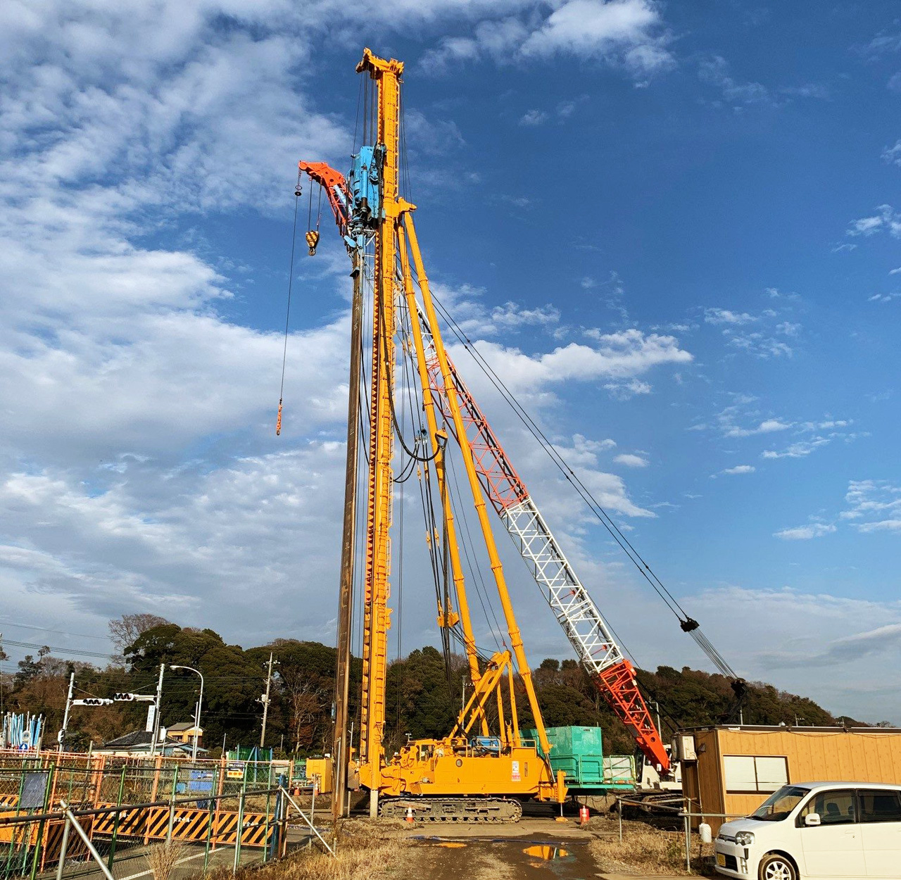 公共運動公園周辺地区整備工事(２号調整池遮水壁その６)